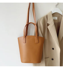 Chic Leather Tote Bag