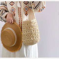 Patterned Straw Shoulder Bucket Bag