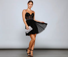 Prue Formelle Partykleider mit bestickten Pailletten