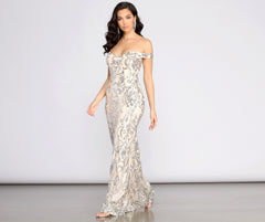 Vestidos con lentejuelas y hombros descubiertos de Clara