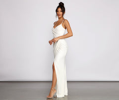 Vestidos formales cruzados metalizados Parker