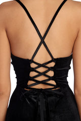 Nicolette – Formelle Kleider aus Samt mit Gittermuster