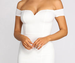 Vestidos formales con abertura alta Myra