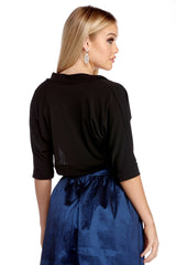 Anspruchsvolle Schönheit – formelles Cover-Up