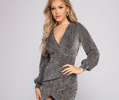 So Fierce Glitzer-Wickel-Minikleider