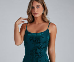 Minivestidos florales con efecto terciopelo