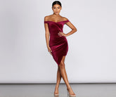 Stay Sweet Samt-Minikleider