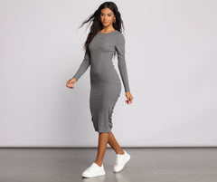Open Back Ruched Ribbed Knit Midi Dresses