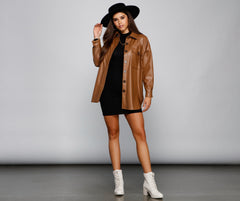 Minivestidos de cuello alto con un estilo sencillo