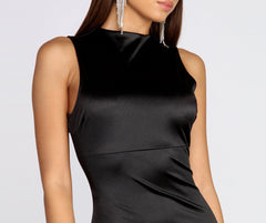 Elegante ärmellose Minikleider aus Satin