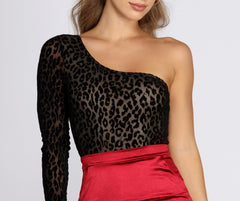 One-Shoulder-Body mit Leopardenmuster