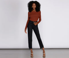 Suéter acanalado con hombros descubiertos