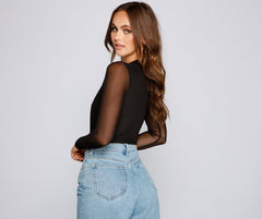 Ein heißer Mesh-Bodysuit