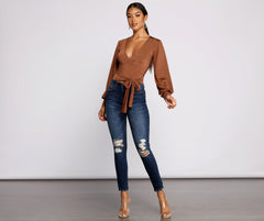 Top cruzado de punto ceñido