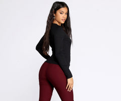 Basic-Ripp-Top mit Rundhalsausschnitt