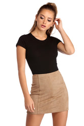 Über diesen Basic-Bodysuit