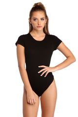 Über diesen Basic-Bodysuit