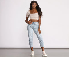 Top corto con mangas abullonadas y estampado floral