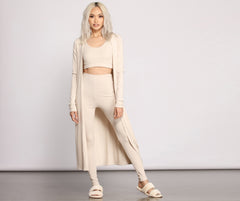 Langärmliger Staubmantel aus Rippstrick