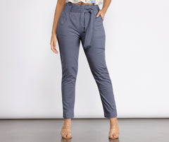 Schicke Paperbag-Hose mit Gürtel