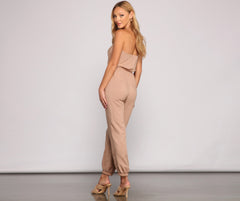 Mono cruzado de sumergirse en lo básico