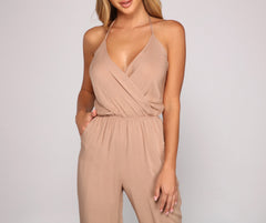 Mono cruzado de sumergirse en lo básico