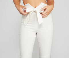 Pantalones de cintura con lazo de estilo chic