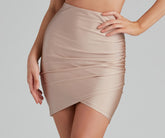 Minifaldas cruzadas elegantes y deslumbrantes