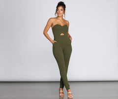 Be Mine – herzförmiger, schmal zulaufender Jumpsuit