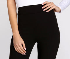 Sie meint es ernst – Enge Hosen