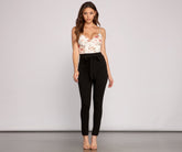 Catsuit mit Blumenmuster und Bindeband vorne