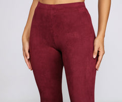 Pantalones de gamuza sintética All That Flare