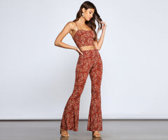 Schicke Hose mit Paisley-Muster und hoher Taille