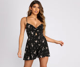 Mono con estampado floral ditsy y parte delantera retorcida