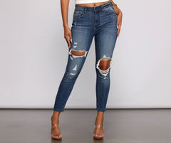 Clara – Hoch sitzende Skinny-Jeans in Destroyed-Optik