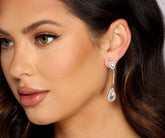 Shine On Teardrop Halo Ohrringe