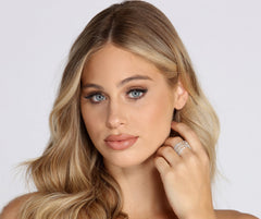 Anillo envolvente con diamantes de imitación