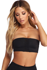 Sassy Straps Bandeau-Bikinioberteil