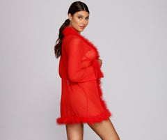 Bata corta de malla tan seductora