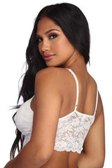 Bralette de encaje enjaulado