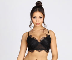 Sujetador de encaje con pestañas festoneadas