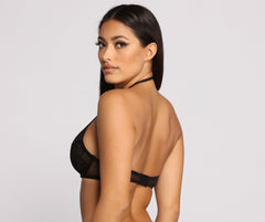 Conjunto de sujetador y braguita de encaje con cuello halter Raise The Heat