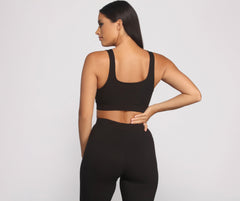 Bralette de canalé con escote en V pronunciado