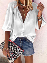 Blusas de mujer con botones, cuello en V y manga larga lisas