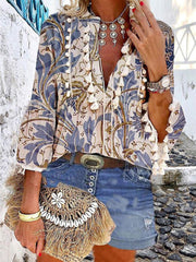 Camisas y blusas bohemias con estampados florales