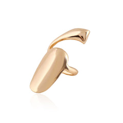 Anillo de uña suave y moderno con textura metálica popular