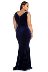 Plus Zariah Formal Velvet Dresses