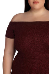 Vestidos formales altos y bajos con purpurina de Penélope Plus