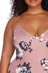 Vestidos midi florales con flujo extra