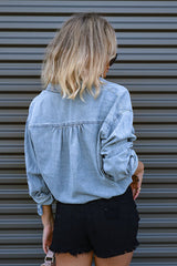 Mi mejor top de mezclilla de manga larga recortado para todos los días